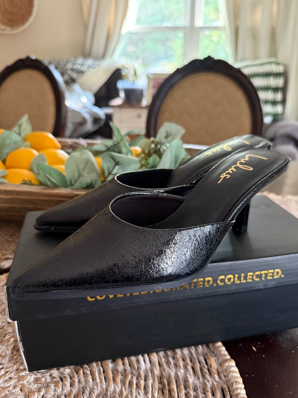 New Lulu’s Gerralynn Pointed-Toe Low Heel Mule Pumps